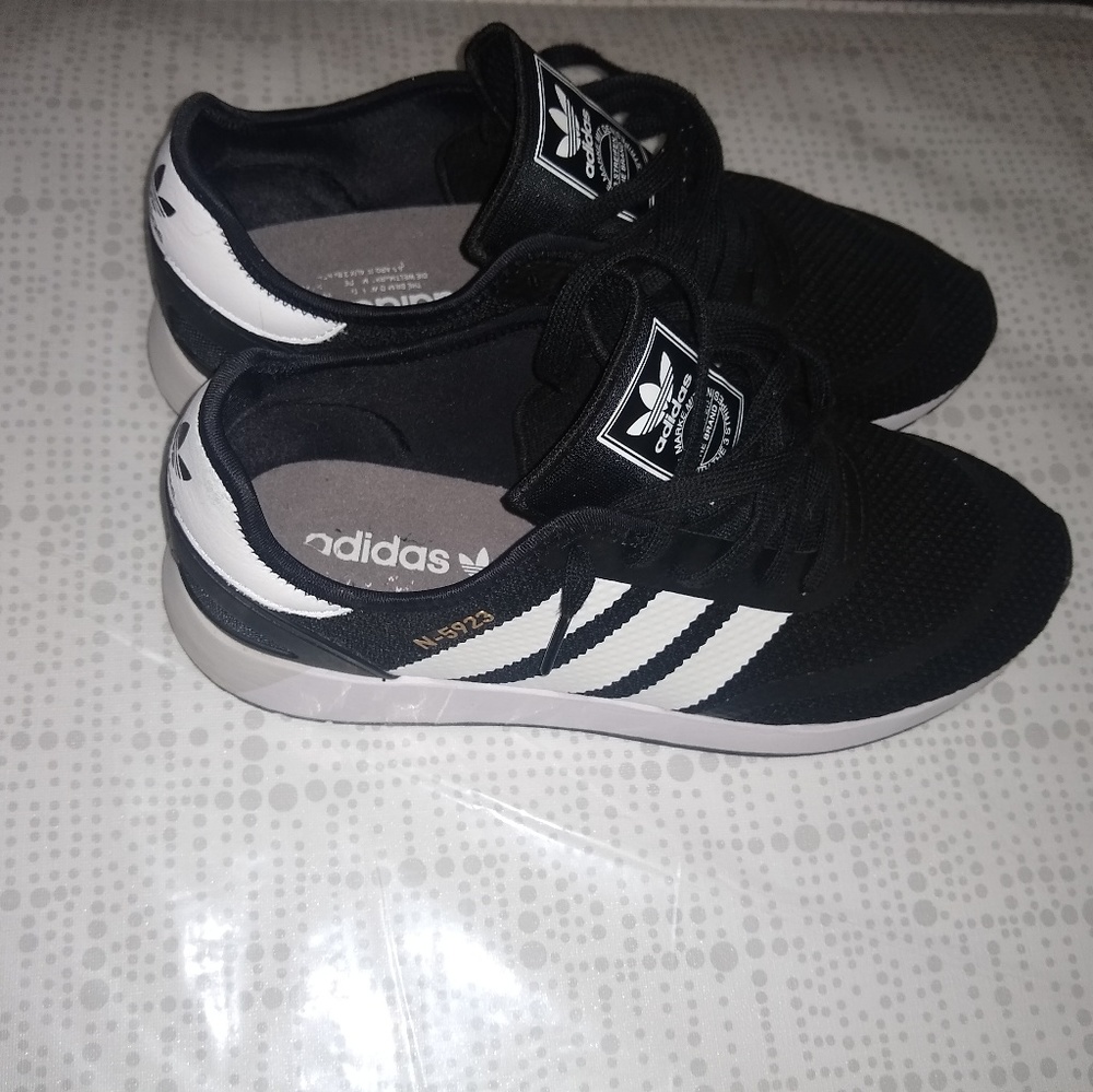 Men's Used Adidas Shoes N-5923